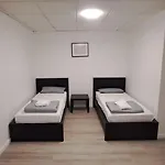 بيت ضيافة Alex - Tocxan Ug