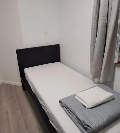 Alex - Tocxan Ug Vendégház *