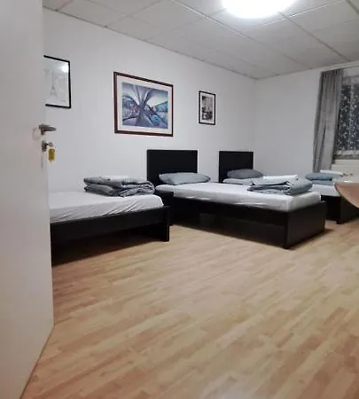 Alex - Tocxan Ug Gæstehus Magdeburg