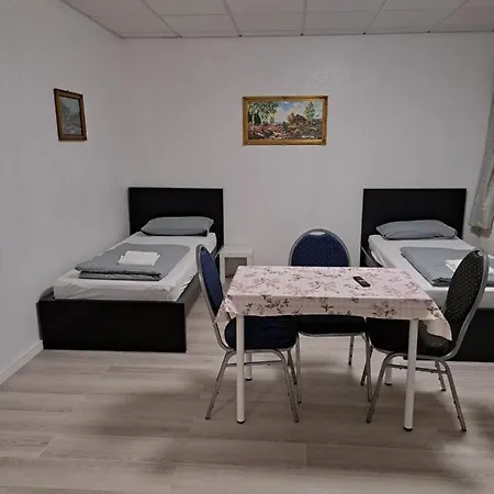 Alex - Tocxan Ug بيت ضيافة ماغديبورغ