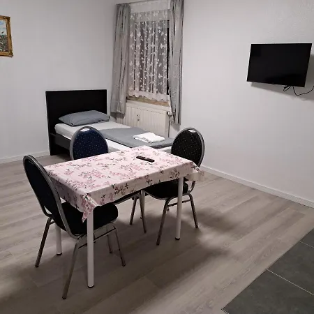 Alex - Tocxan Ug Vendégház *