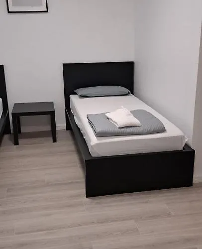 Pensionat Alex - Tocxan Ug Magdeburg